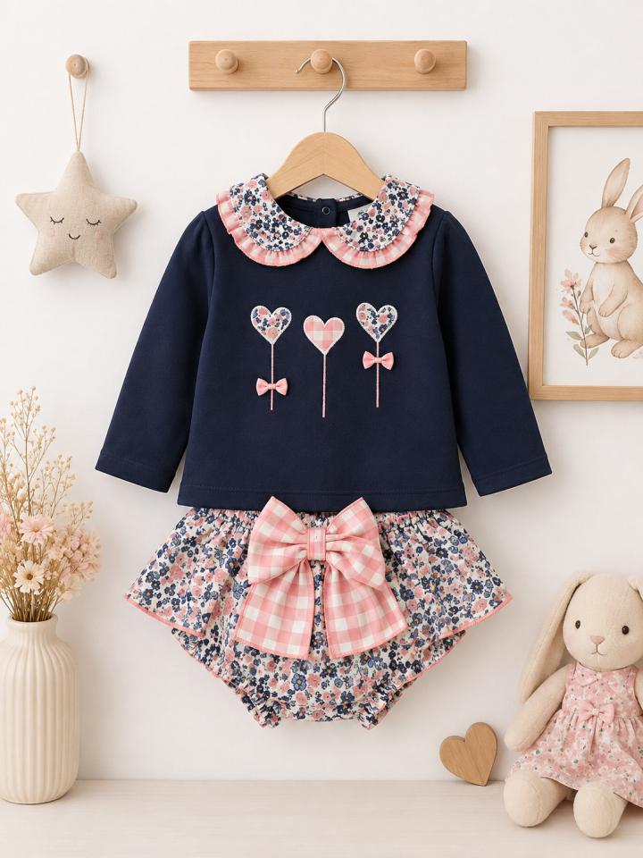 Conjunto-braguita-corazones.jpg Conjunto braguita corazones